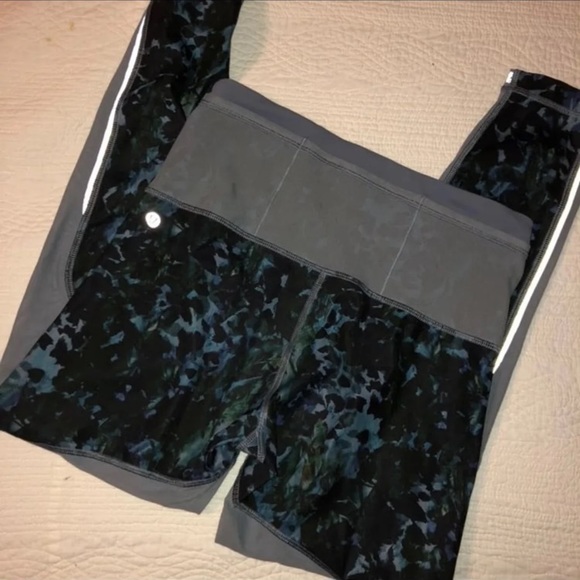 Lululemon Leggings - Picture 4 of 8